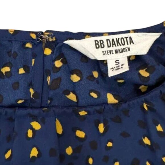 BB DAKOTA by Steve Madden Blue Flowy Blouse Women's Small - Picture 4 of 6